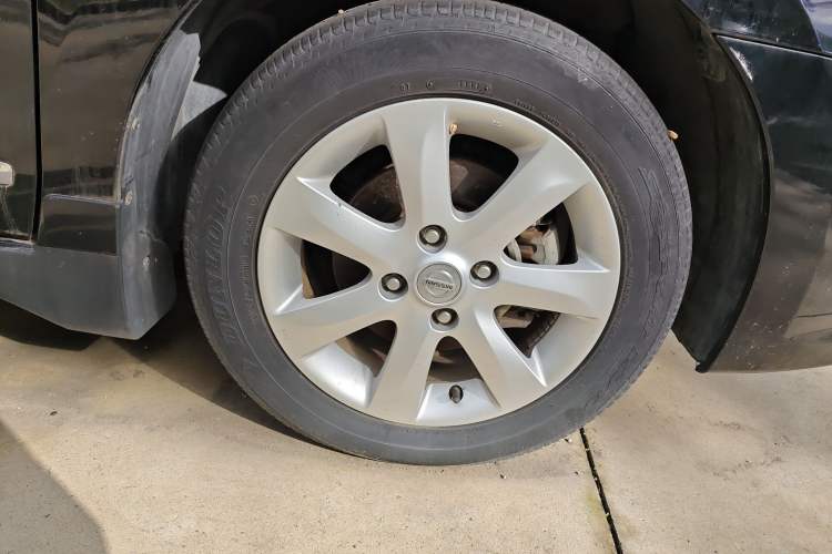 Used Nissan Sylphy 2009 1.6 XL Manual Luxury Sunroof Edition
