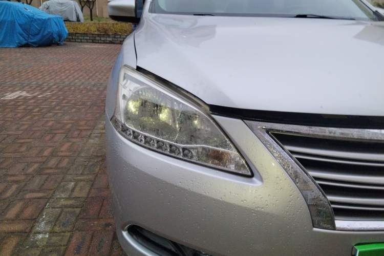 Used Nissan Sylphy 2014 1.6XV CVT Deluxe Edition Exterior 6