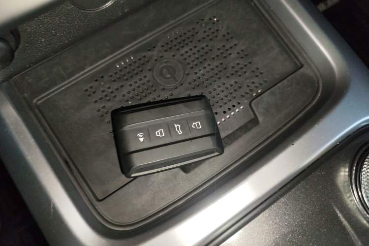 Used Tank 300 2024 330 3.0T V6
