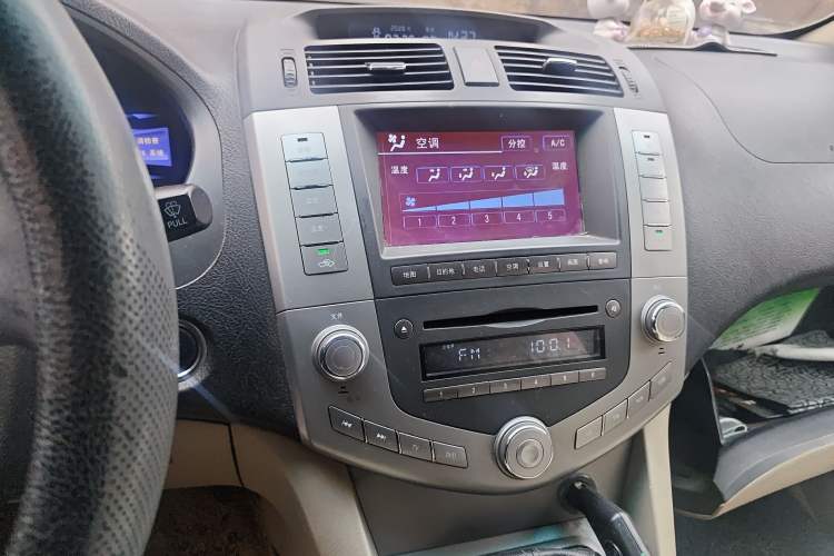 Used BYD S6 2012 2.0L Manual Luxury Version