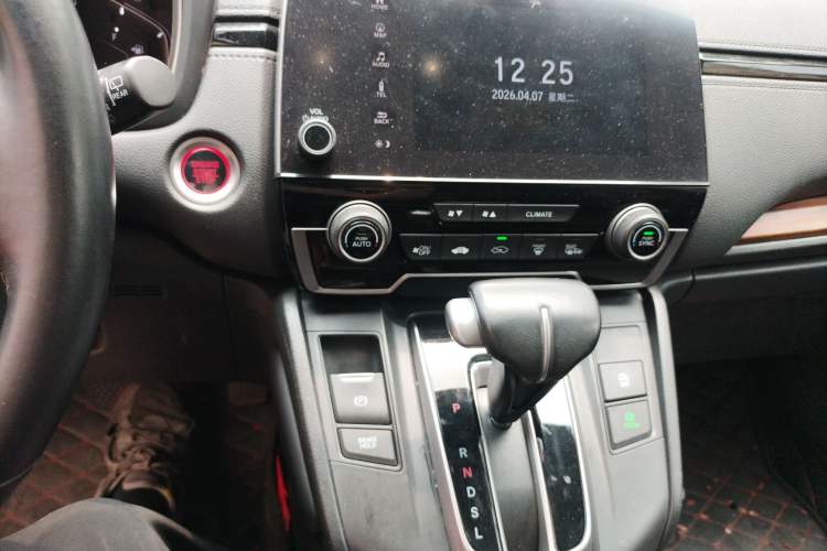 Used Honda CR-V 2017 240TURBO CVT Front-Wheel Drive Fashion Edition Audio And AC Panel