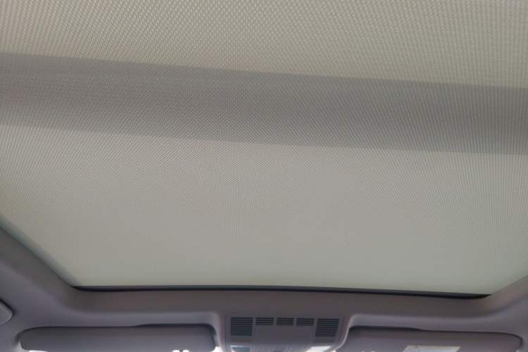 Used Volkswagen Touareg 2020 3.0 TSI Luxury Edition China VI Headliner