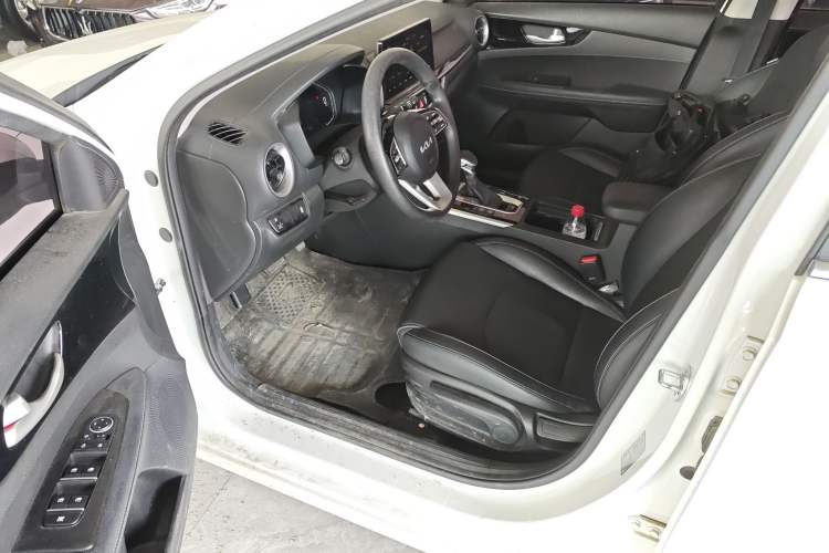 Used Kia K3 2021 Revised 1.5L CVT Fashion Edition