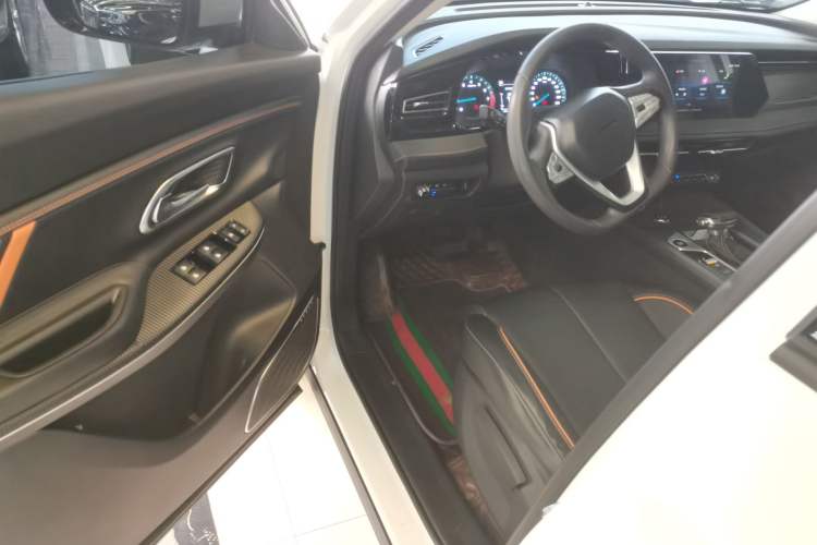 Used Oshan X7 PLUS 2022 1.5T Blue Whale Edition Automatic Luxury Trim