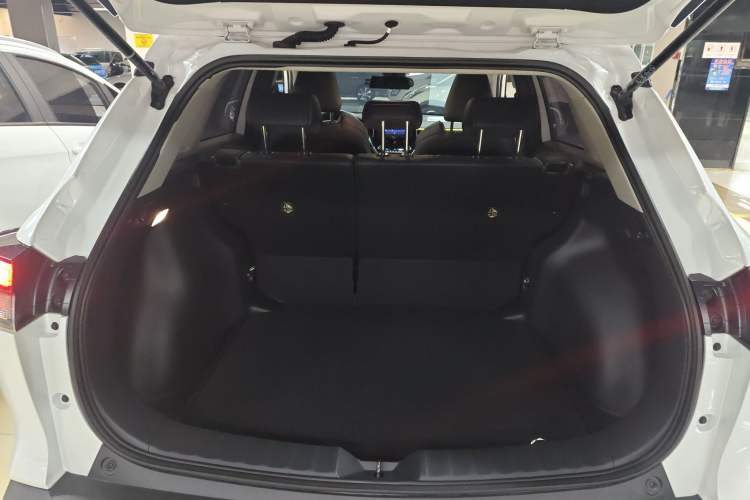 Used Toyota FRONTLANDER 2022 2.0L CVT Luxury Edition
