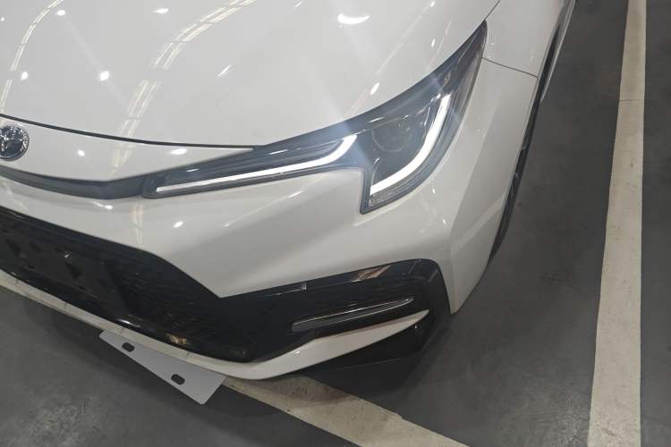 Used Toyota Levin 2022 Dual-Motor 1.8H E-CVT Sport Edition
