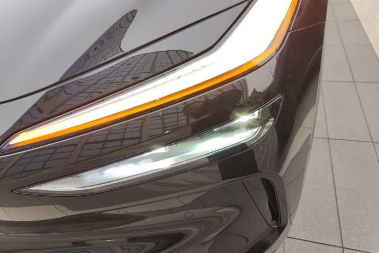 Used ONVO L60 2024 60 kWh Rear-Drive Version