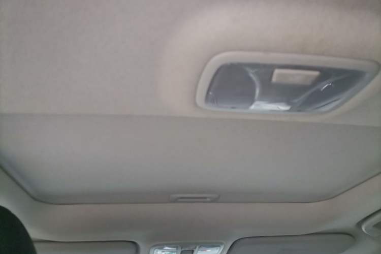 Used Hyundai ix35 2015 2.0L Automatic 2WD Smart Version China V Standard Headliner