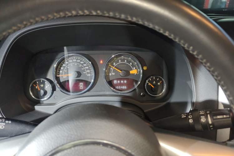 Used Jeep Compass 2014 2.0L two-wheel drive luxury version