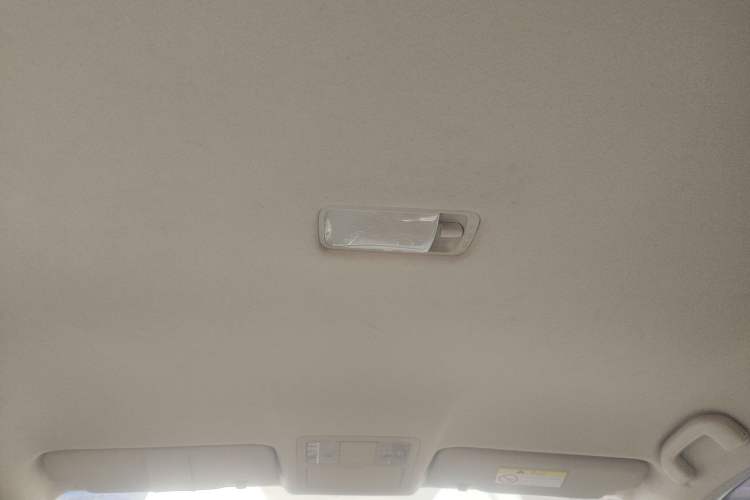 Used Nissan Sylphy 2012 Classic 1.6XE Automatic Comfort Edition Headliner