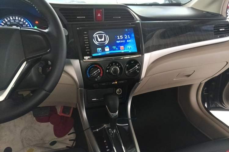 Used Honda Crider 2015 1.8L automatic comfort version