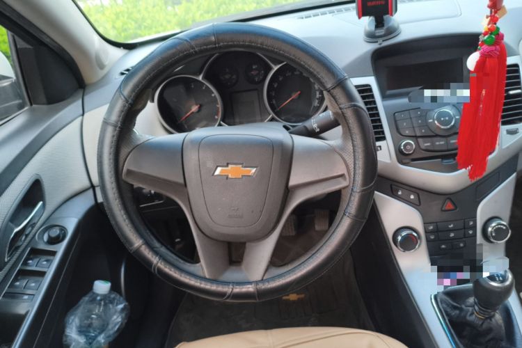 Used Chevrolet Cruze 2013 1.6L SE MT Steering Wheel