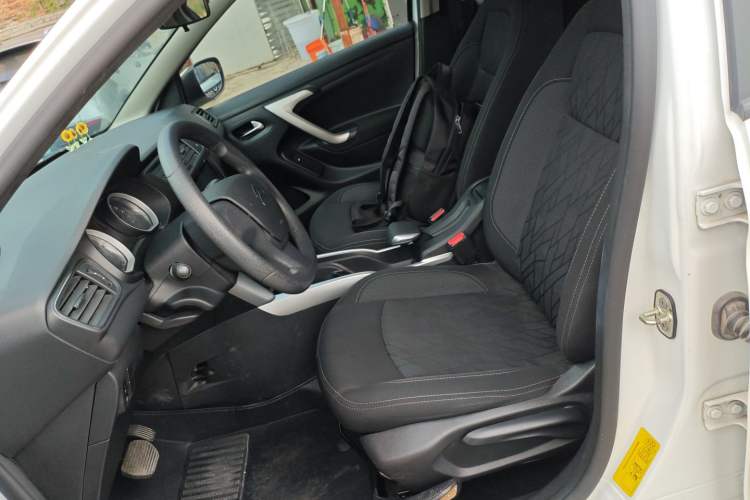 Used Citroen C3-XR 2015 1.6L Automatic Fashion Model