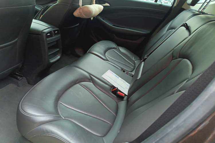 Used Buick Envision 2020 20T Two-Wheel Drive Elite Version Left Rear Seat