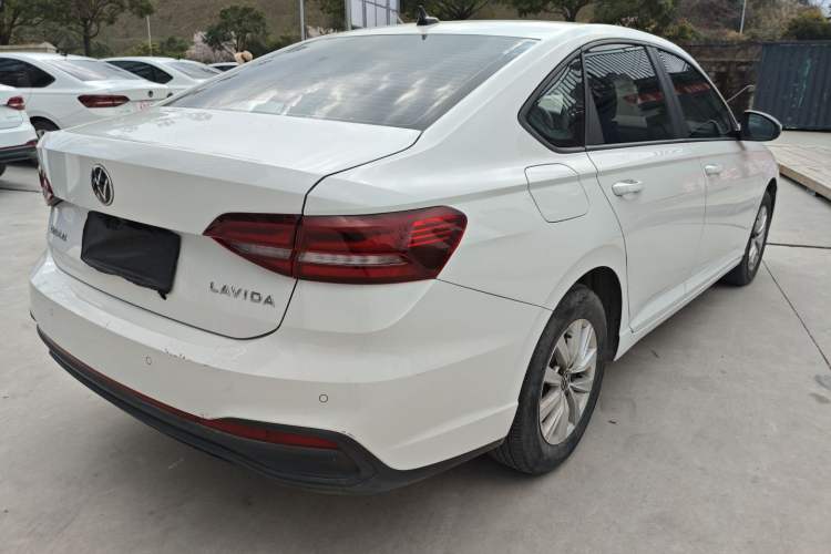 Used Volkswagen Lavida 2023 Revised 1.5L Automatic DeYi Edition
