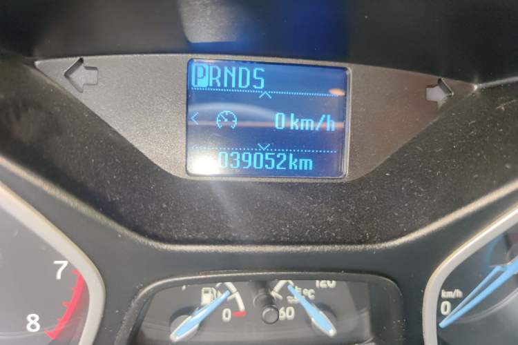 Used Ford Focus 2015 Hatchback 1.6L Automatic Comfort Model Odometer Close Up