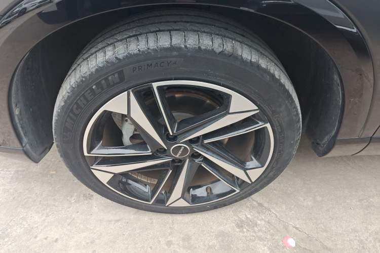 Used Roewe RX5 MAX 2022 1.5T Automatic Zhiwei Prestige Edition
