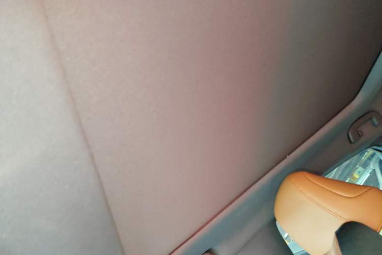 Used Toyota Avalon 2019 Dual-Engine 2.5L XLE Prestige Version China VI Standard