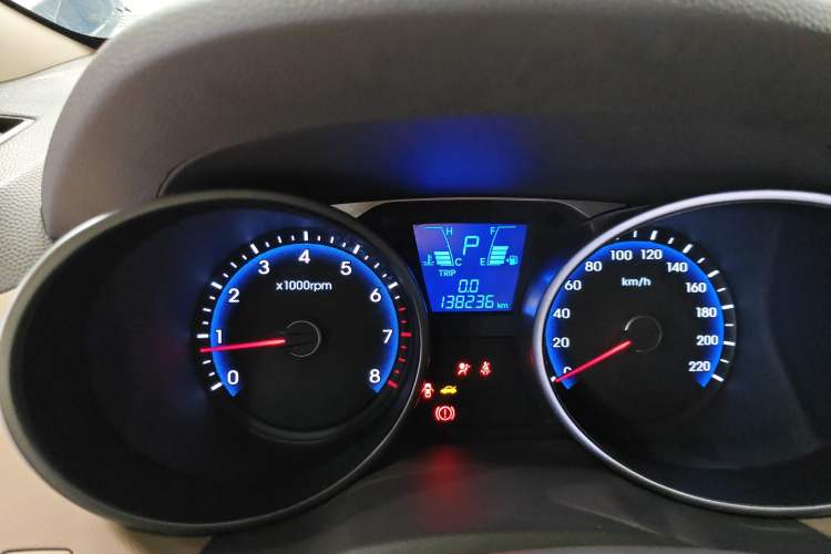 Used Hyundai ix35 2015 2.0L Automatic 2WD Smart Version China V Standard
