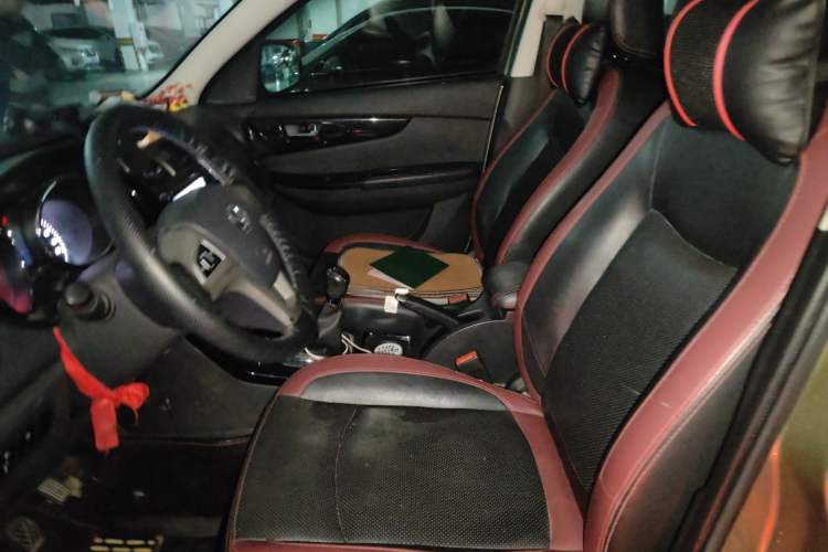 Used HYOSOW S3 2015 1.8L Prestige Version China V Emission Standard Left Front Seat