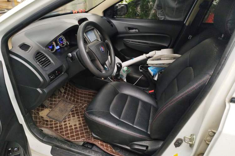 Used Geely Auto Diamond 2014 Sedan 1.5L Manual Entry-Level Model