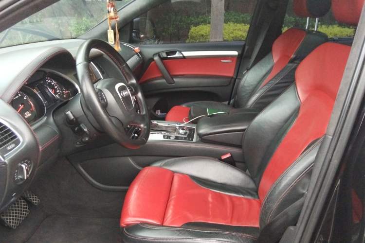 Used Audi Q7 2011 3.0 TFSI Comfort (200kW) Left Front Seat