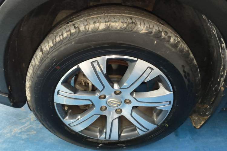 Used GAC Trumpchi GS7 2017 320T Two-Wheel-Drive Luxury Smart Connectivity Model