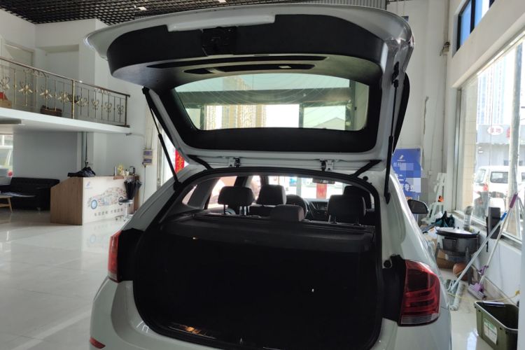 Used BMW X1 2014 sDrive18i Leading Model
