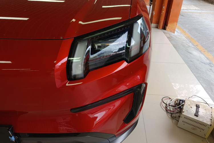 Used AION V 2024 Aion Tyrannosaurus 650 LiDAR Edition