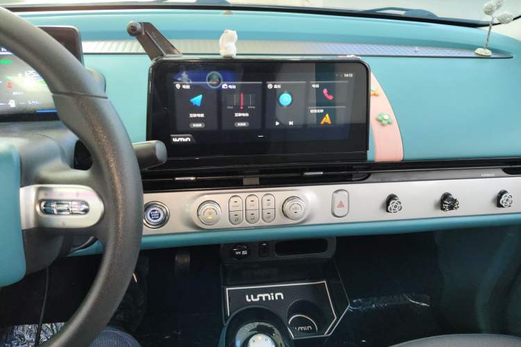 Used CHANGAN NEVO Lumin 2022 155 km – Refreshingly Sweet Edition Audio And AC Panel