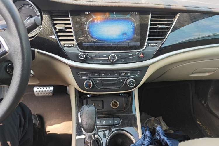 Used Buick Verano 2015 Sedan 15S Automatic Leading Model Audio And AC Panel