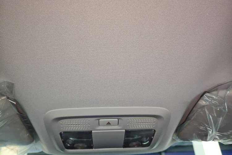 Used Dongfeng Aeolus SKY EV01 2025 530 km AIR Elite Edition
