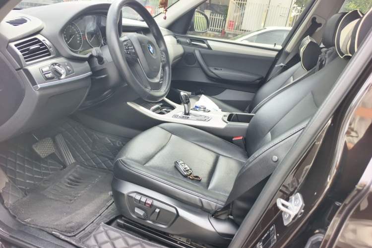 Used BMW X3 2014 xDrive20i Leading Model