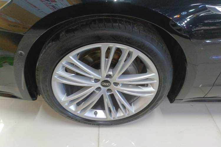 Used Audi A7L 2024 45 TFSI quattro Luxury Edition
