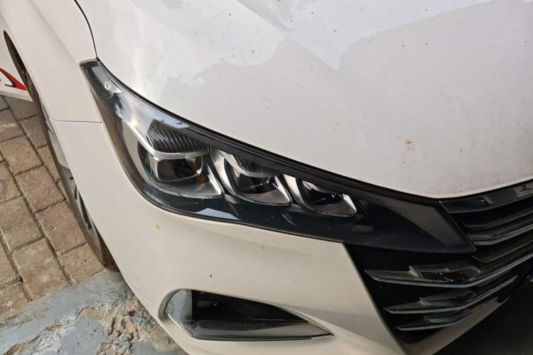 Used GAC Trumpchi GA6 2019 270T Automatic Luxury Edition Right Front Headlight