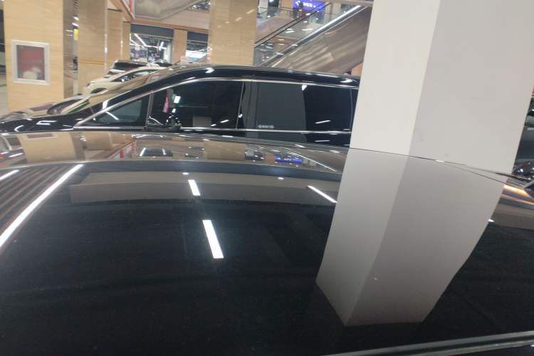 Used Cadillac OPTIQ 2024 Four-Wheel Drive Long-Range Version
