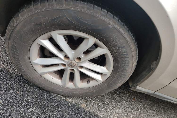 Used Zotye T600 2016 1.5T Manual Luxury Edition Exterior 4