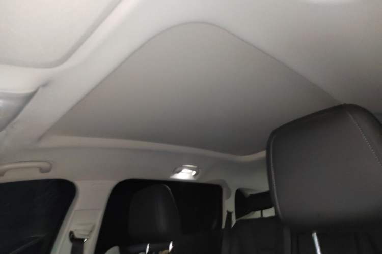 Used Buick Envision 2025 Encore Plus 28T Two-Wheel-Drive Platinum Edition
