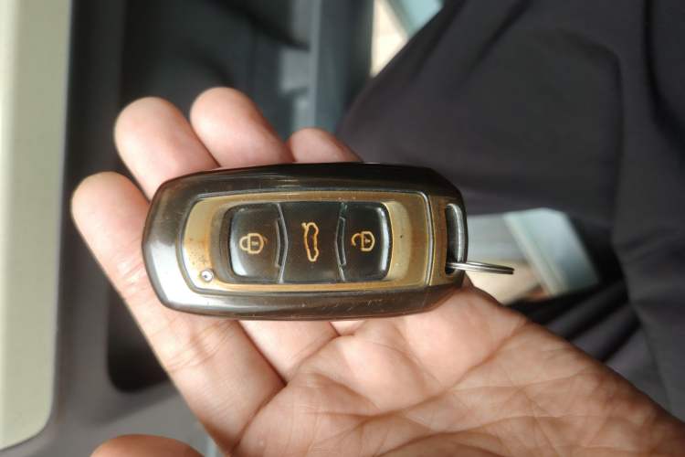 Used Geely Galaxy Panda 2023 Panda Mini 200km Dynamic Bear Vehicle Key