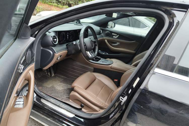 Used Mercedes-Benz E-Class 2022 Revised E 300 L Sporty and Stylish Edition
