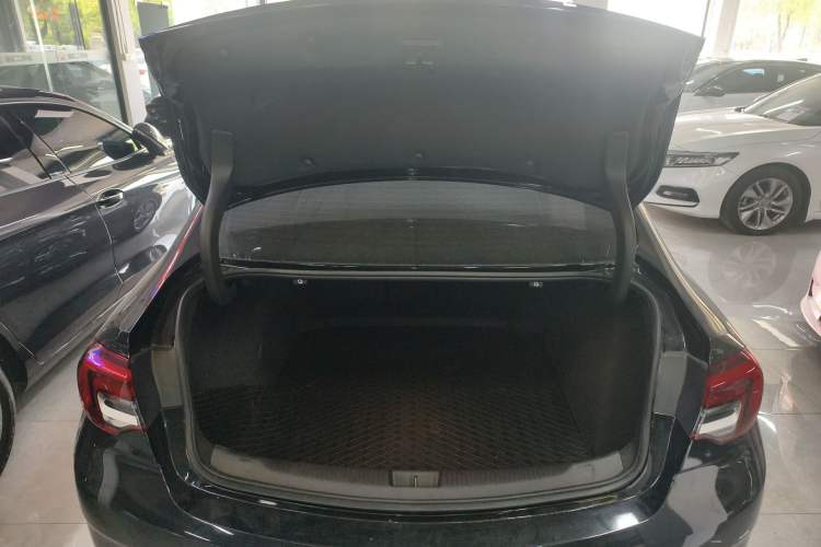 Used Buick Regal 2024 25T Deluxe Edition
