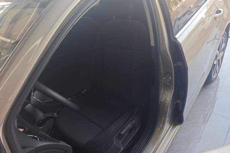 Used Volkswagen Golf 2020 200TSI DSG Comfortable and Ambitious Edition