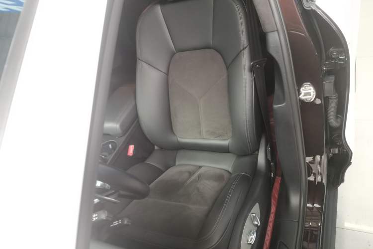 Used Porsche Macan 2021 Macan 2.0T