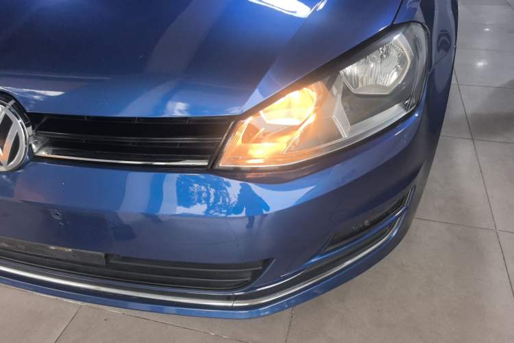 Used Volkswagen Golf 2015 1.6L Automatic Fashion Model