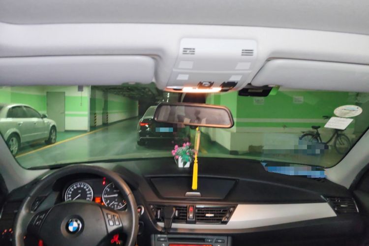 Used BMW X1 2013 sDrive18i Fashion Model
