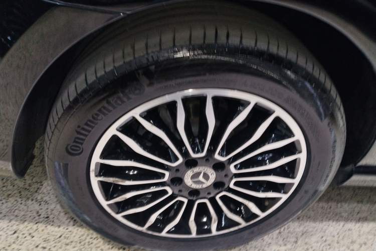 Used Mercedes-Benz V-Class 2020 V 260 L Long-wheelbase Luxury Edition