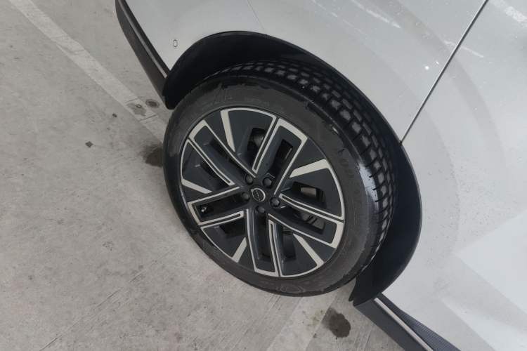 Used Volvo Volvo XC70 Plug-in Hybrid 2026 Model Four-Wheel Drive Long-Range Plus