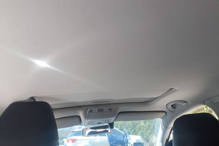 Used Volkswagen Magotan 2013 1.8TSI Premier Model Headliner