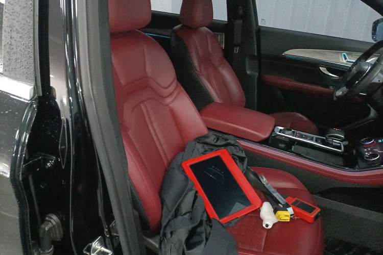 Used JETOUR X70 PRO 2023 1.6T DCT Enjoy MAX 5-seater