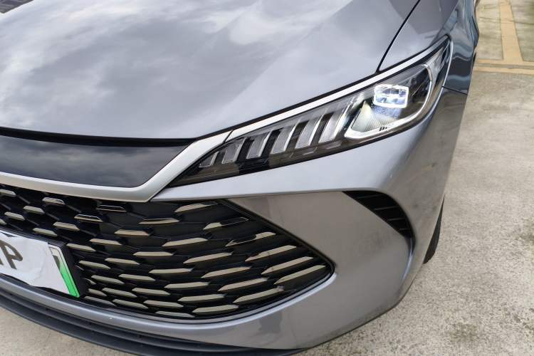 Used BYD Qin PLUS 2025 DM-i Smart Drive 55KM Leading Model